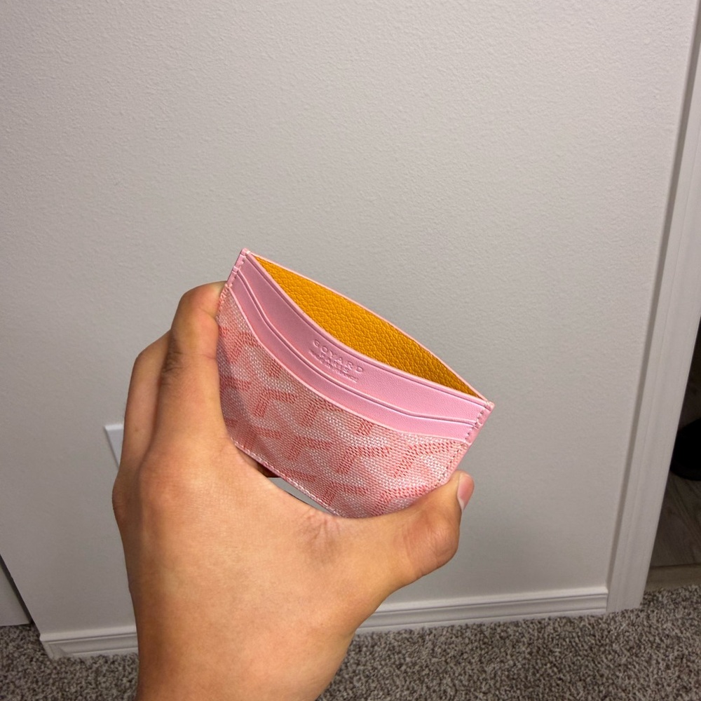 Pink “Goyard” Cardholder - Picture 4 of 5